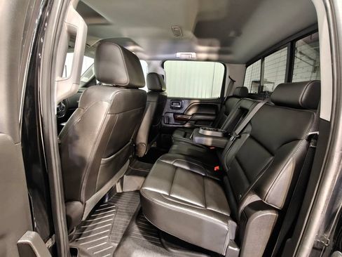 Used 2018 GMC Sierra 1500 SLT w/ SLT Premium Package AWD/4WD image 33