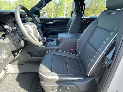 New 2026 GMC Sierra 1500 AT4X AWD/4WD image 15