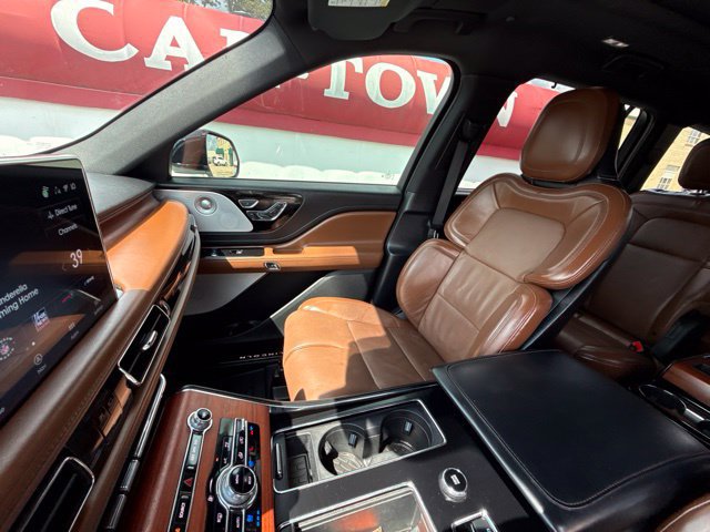 Used 2021 Lincoln Aviator Reserve w/ Equipment Group 202A AWD/4WD image 13