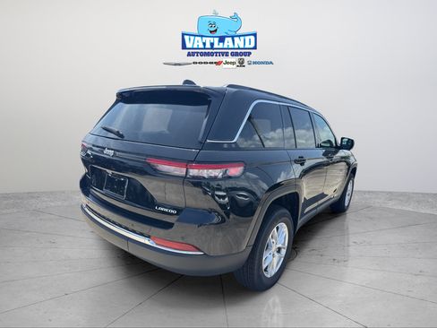 New 2026 Jeep Grand Cherokee Laredo X RWD image 5