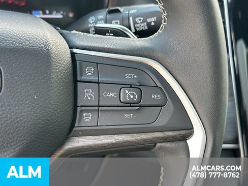 Used 2024 Jeep Grand Cherokee Limited 4xe AWD/4WD image 31