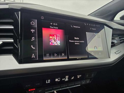 Used 2023 Audi Q4 e-tron Premium Plus w/ Premium Plus image 29