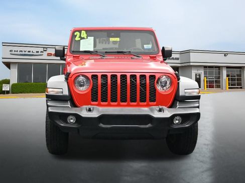 Used 2024 Jeep Wrangler Unlimited Sport AWD/4WD image 8