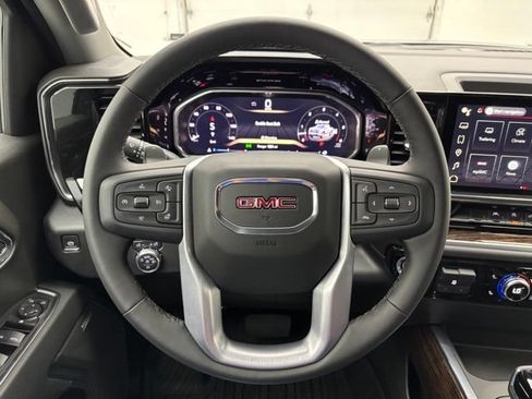 New 2026 GMC Sierra 1500 Elevation w/ Preferred Package AWD/4WD image 18