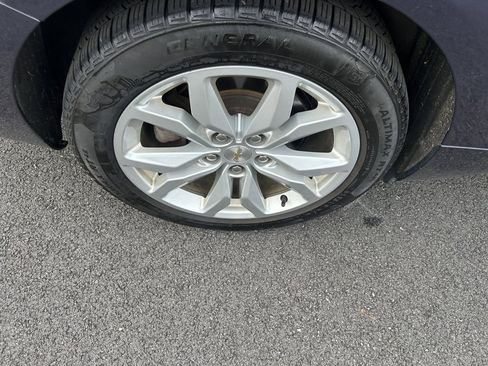 Used 2019 Chevrolet Impala LT image 21