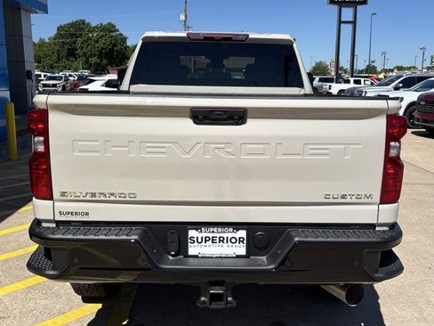 New 2026 Chevrolet Silverado 2500 Custom w/ Custom Value Package AWD/4WD image 4