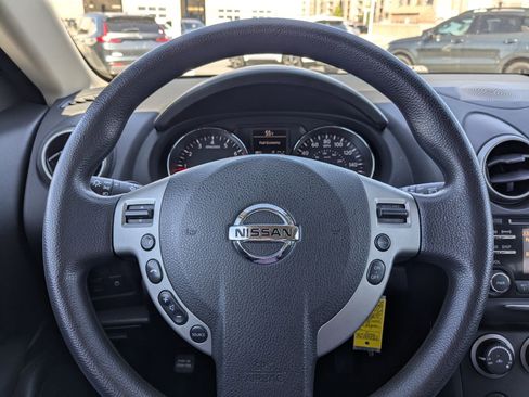 Used 2015 Nissan Rogue S w/ Convenience Package AWD/4WD image 15