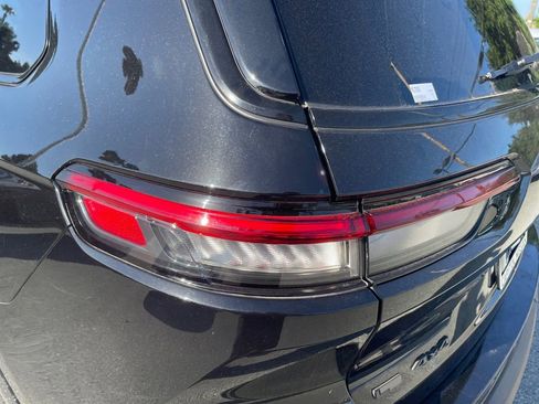 Used 2021 Jeep Grand Cherokee L Laredo image 36