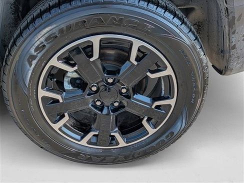 Used 2023 Jeep Renegade Trailhawk image 24
