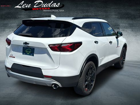 Certified 2020 Chevrolet Blazer LT w/ Redline Edition FWD image 4