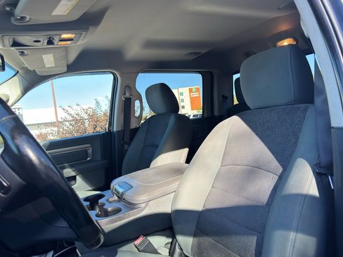 Used 2014 RAM 2500 Big Horn image 24