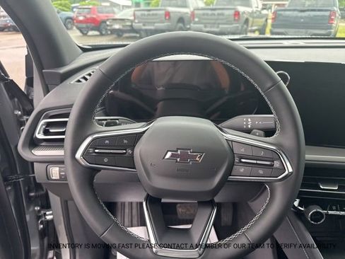 New 2026 Chevrolet Traverse LT w/ Midnight/Sport Edition AWD/4WD image 15