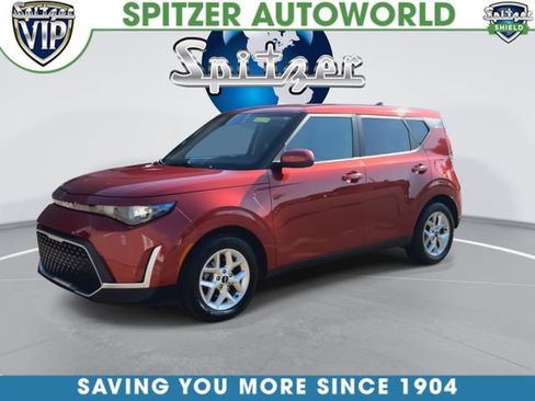 Used 2023 Kia Soul LX w/ LX Technology Package FWD image 4