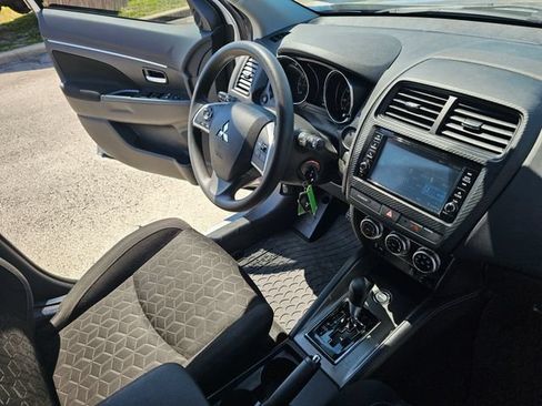 Used 2024 Mitsubishi Outlander Sport AWD image 22