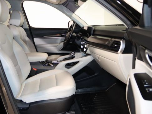Used 2023 Kia Telluride S image 51