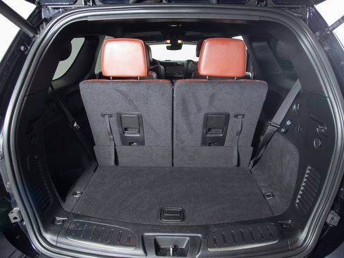 Used 2024 Dodge Durango SRT AWD/4WD image 33