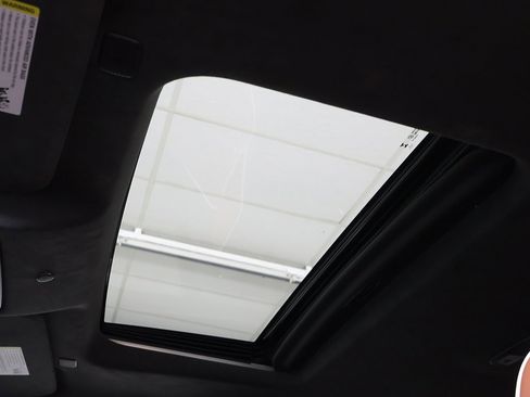 Used 2024 GMC Sierra 3500 Denali Ultimate image 25