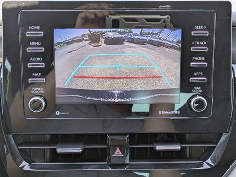 Used 2022 Toyota Camry LE FWD image 20