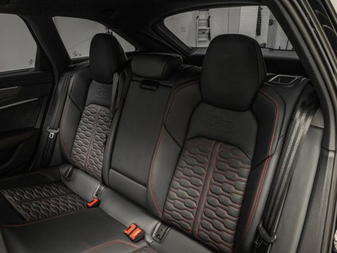 Used 2025 Audi RS 6 performance image 16