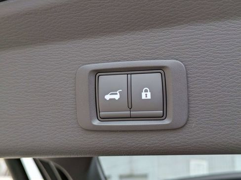 New 2026 Mitsubishi Outlander SE AWD/4WD image 14