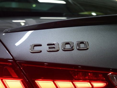 Used 2023 Mercedes-Benz C 300 4MATIC Sedan image 19