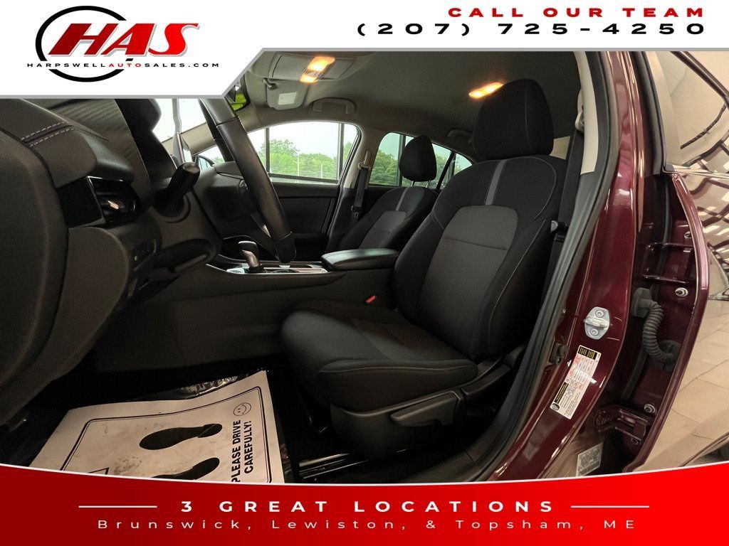 Used 2023 Nissan Sentra SV w/ All-Weather Package FWD image 10