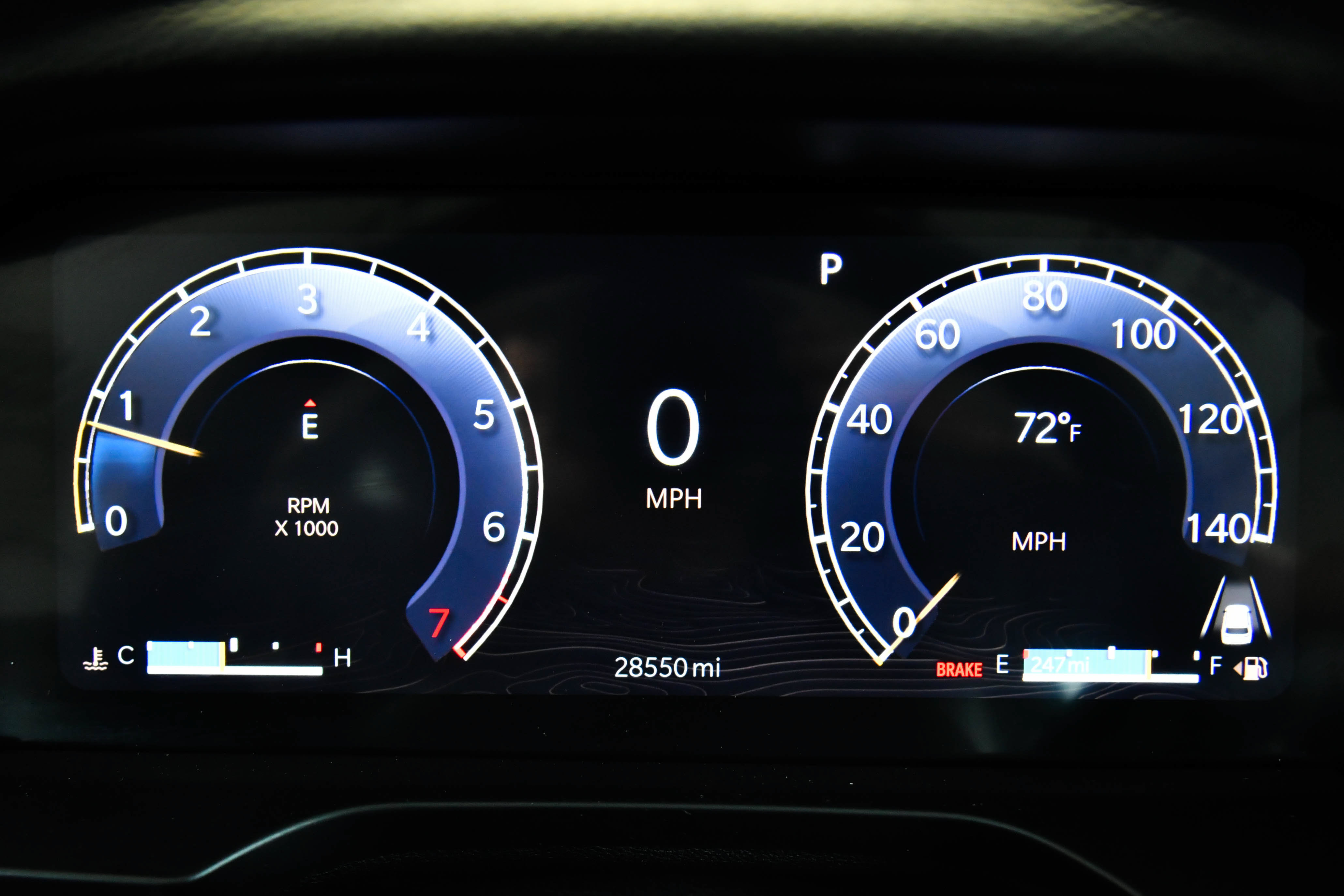 Used 2025 Jeep Grand Cherokee Altitude AWD/4WD image 32