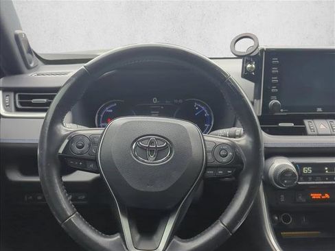Used 2020 Toyota RAV4 XSE image 5