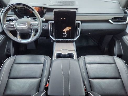 Used 2024 GMC Acadia Denali w/ Super Cruise Package image 22