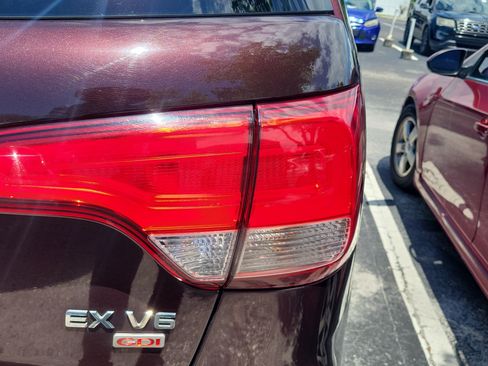 Used 2014 Kia Sorento EX w/ EX V6 Touring Package AWD/4WD image 10