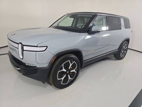 Used 2024 Rivian R1S Adventure AWD/4WD image 1