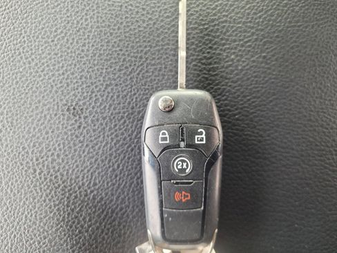 Used 2019 Ford F150 XLT w/ Equipment Group 302A Luxury image 32