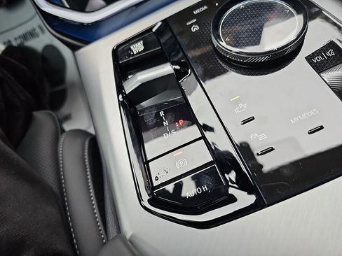 New 2026 BMW X3 xDrive30 w/ M Sport Package image 27