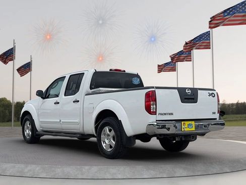 Used 2007 Nissan Frontier SE w/ SE Value Truck Pkg image 4