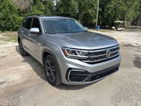 Used 2021 Volkswagen Atlas SE w/ Panoramic Sunroof Package FWD image 1
