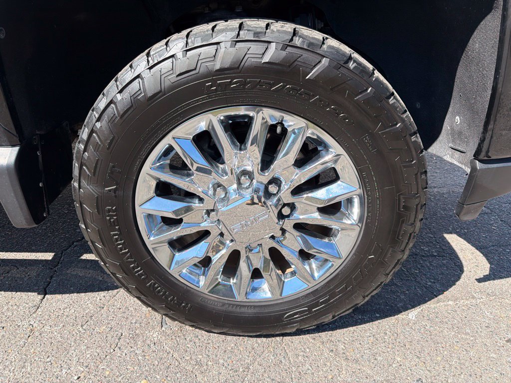 Used 2022 GMC Sierra 2500 Denali w/ Denali Ultimate Package AWD/4WD image 9