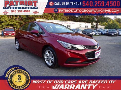 Used 2017 Chevrolet Cruze LT image 1