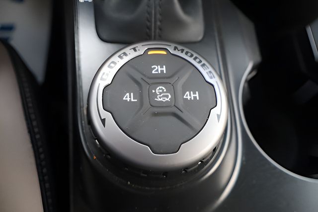Used 2024 Ford Bronco Big Bend AWD/4WD image 36