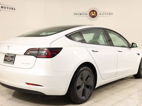 Used 2022 Tesla Model 3 Long Range image 3