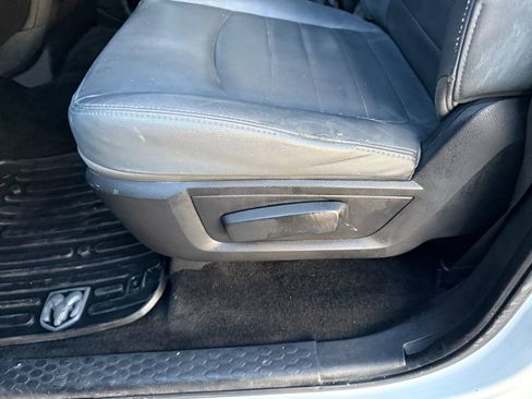 Used 2015 RAM 1500 Tradesman image 23