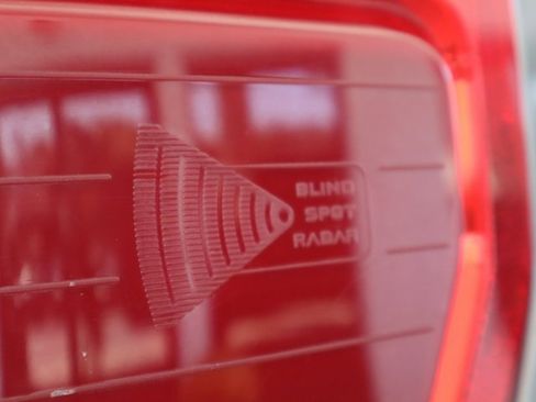 Used 2022 Ford F250 Lariat w/ Lariat Ultimate Package image 14