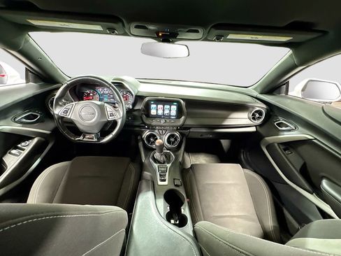 Used 2016 Chevrolet Camaro SS RWD image 14