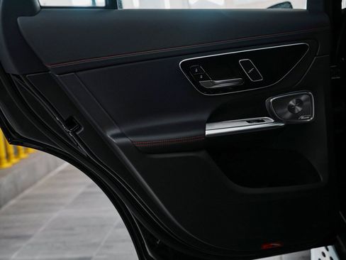 Used 2024 Mercedes-Benz GLC 43 AMG AMG GLC 43 w/ Driver Assistance Package image 14