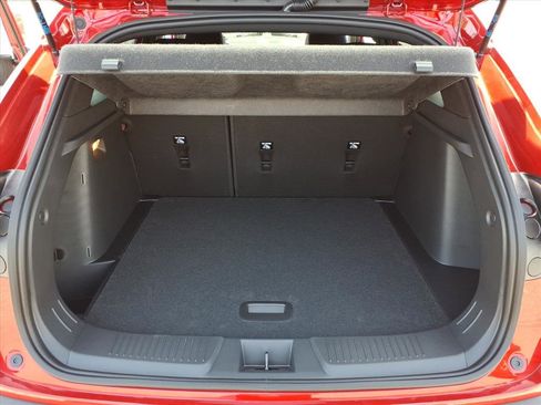 New 2026 Chevrolet Trax RS image 7