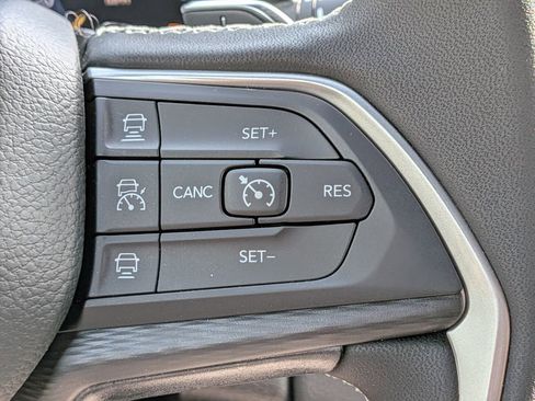 New 2026 Jeep Grand Cherokee L 2WD image 26