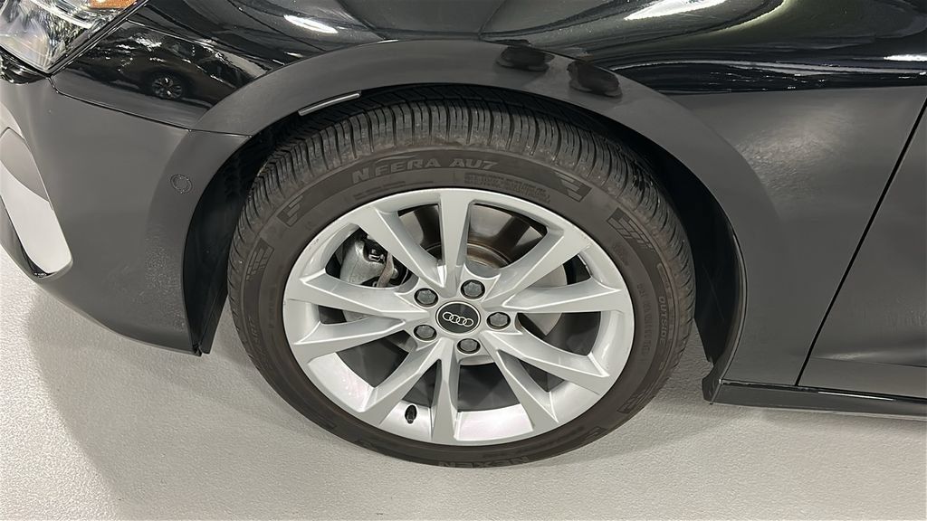 Used 2025 Audi A3 2.0T Premium w/ Convenience Package AWD/4WD image 8
