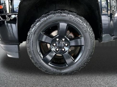 Used 2016 Chevrolet Silverado 1500 Custom w/ Rally 1 Edition AWD/4WD image 31