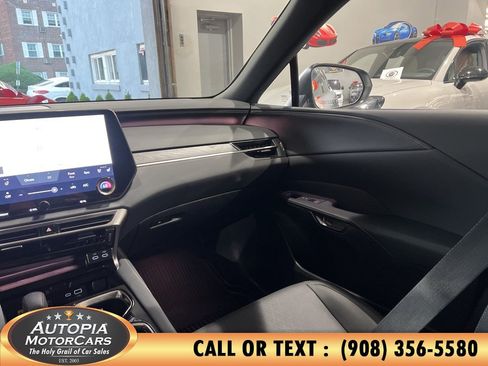 Used 2025 Lexus RX 350 w/ Convenience Package AWD/4WD image 28