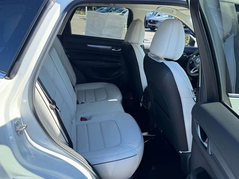 New 2025 MAZDA CX-5 AWD 2.5 S w/ Preferred Package image 15