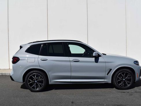 Certified 2024 BMW X3 xDrive30i w/ M Sport Package AWD/4WD image 7